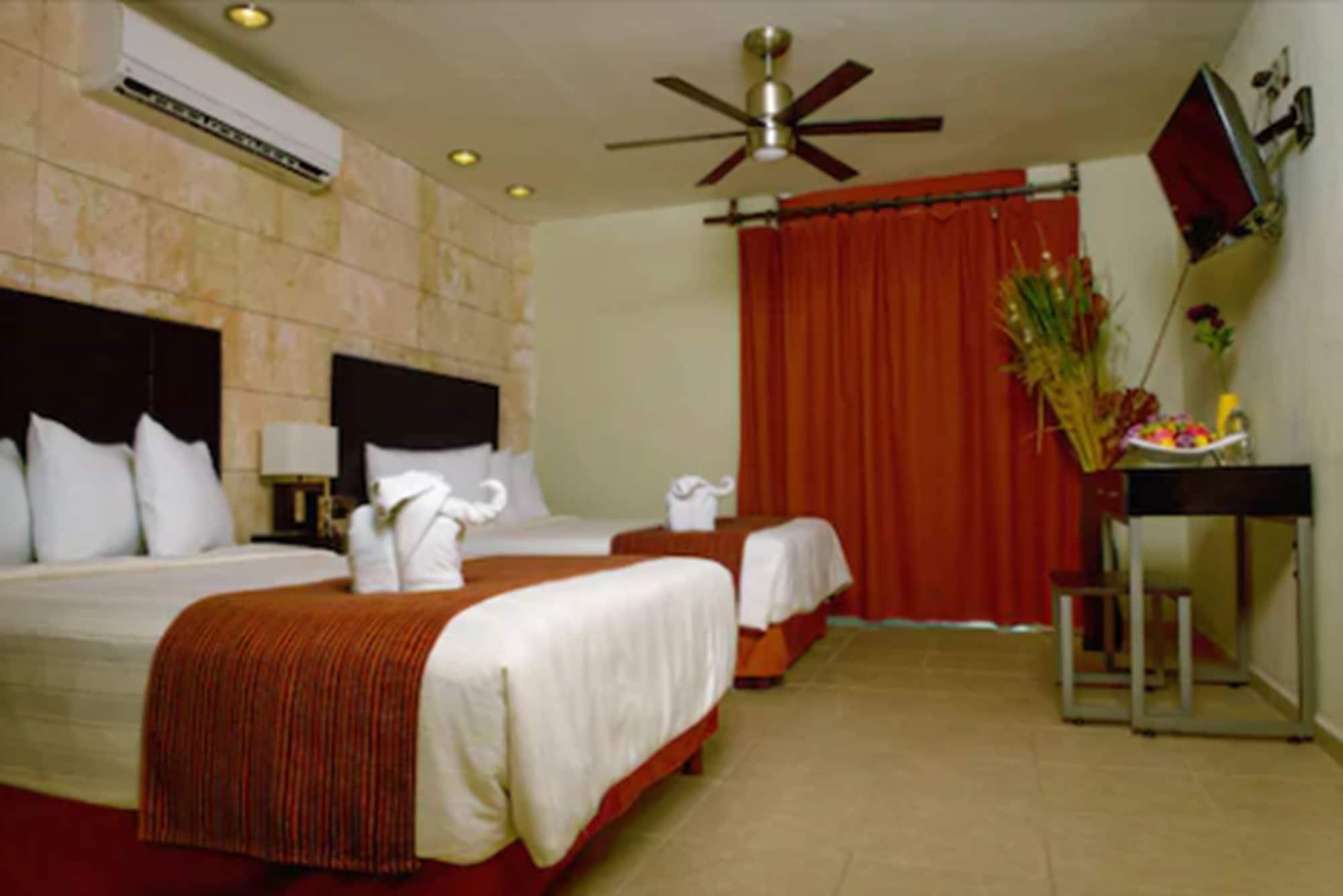 H177 Hotel Campeche Exterior photo